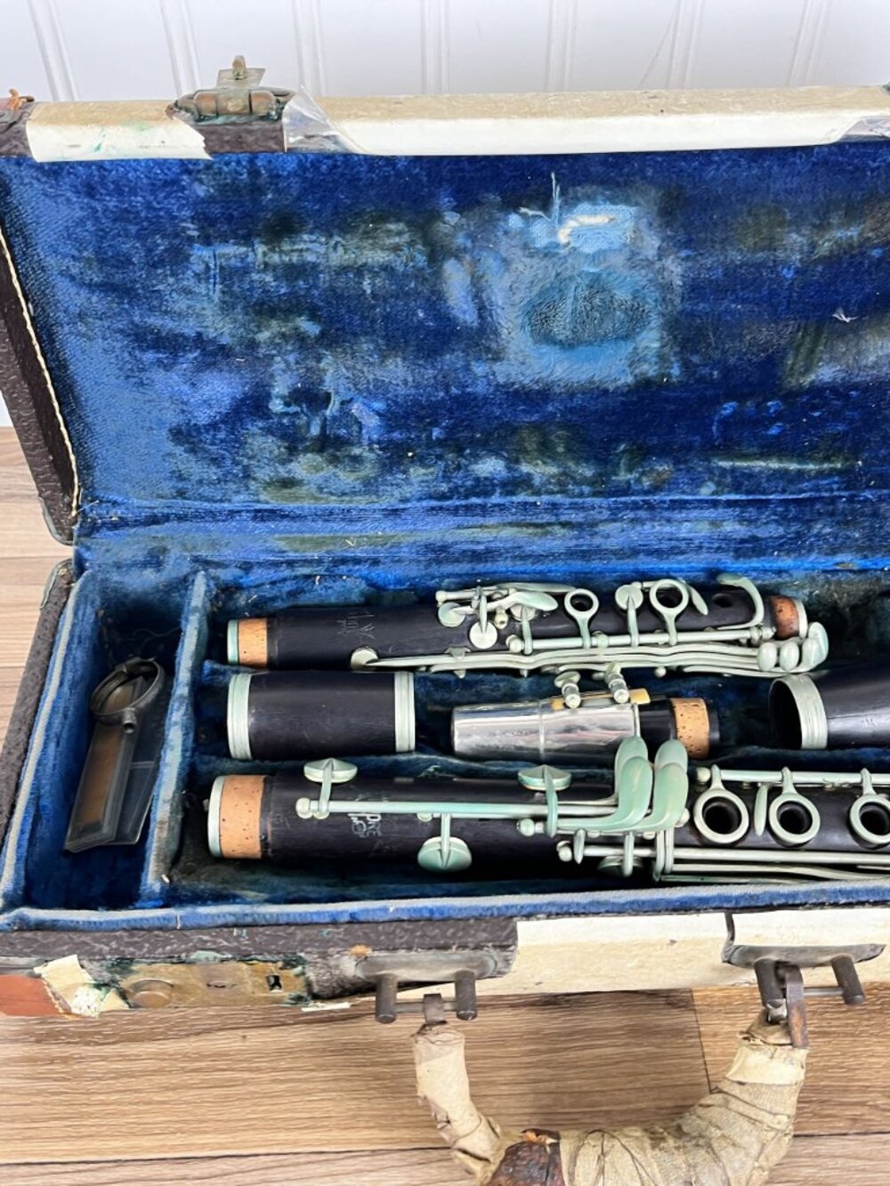 Vintage Paul Dupre France Wood Clarinet Made in France With Case Read - Picture 6 of 16